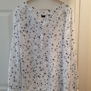 Quarter Button Blouse